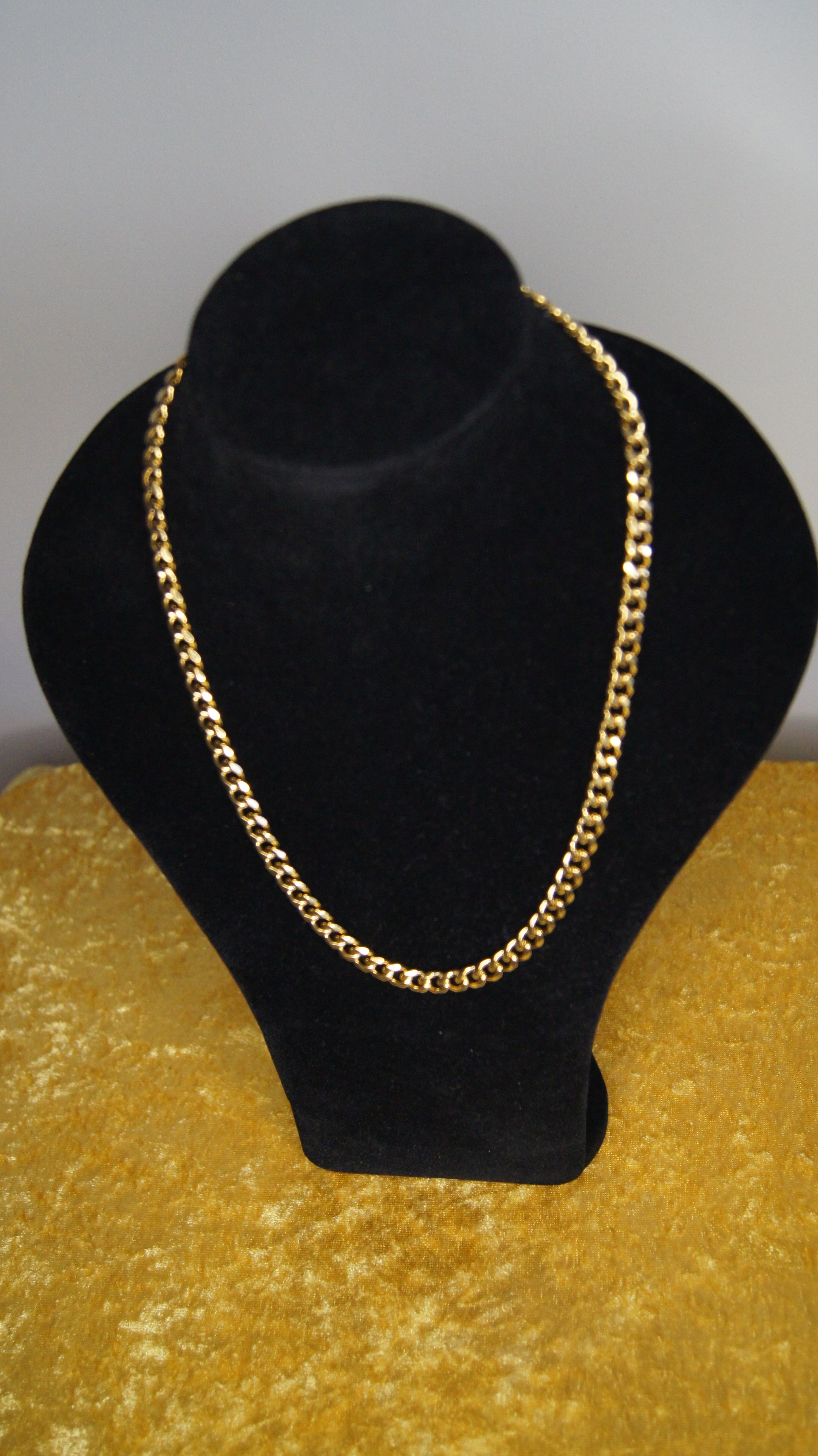 Järnek Halsband